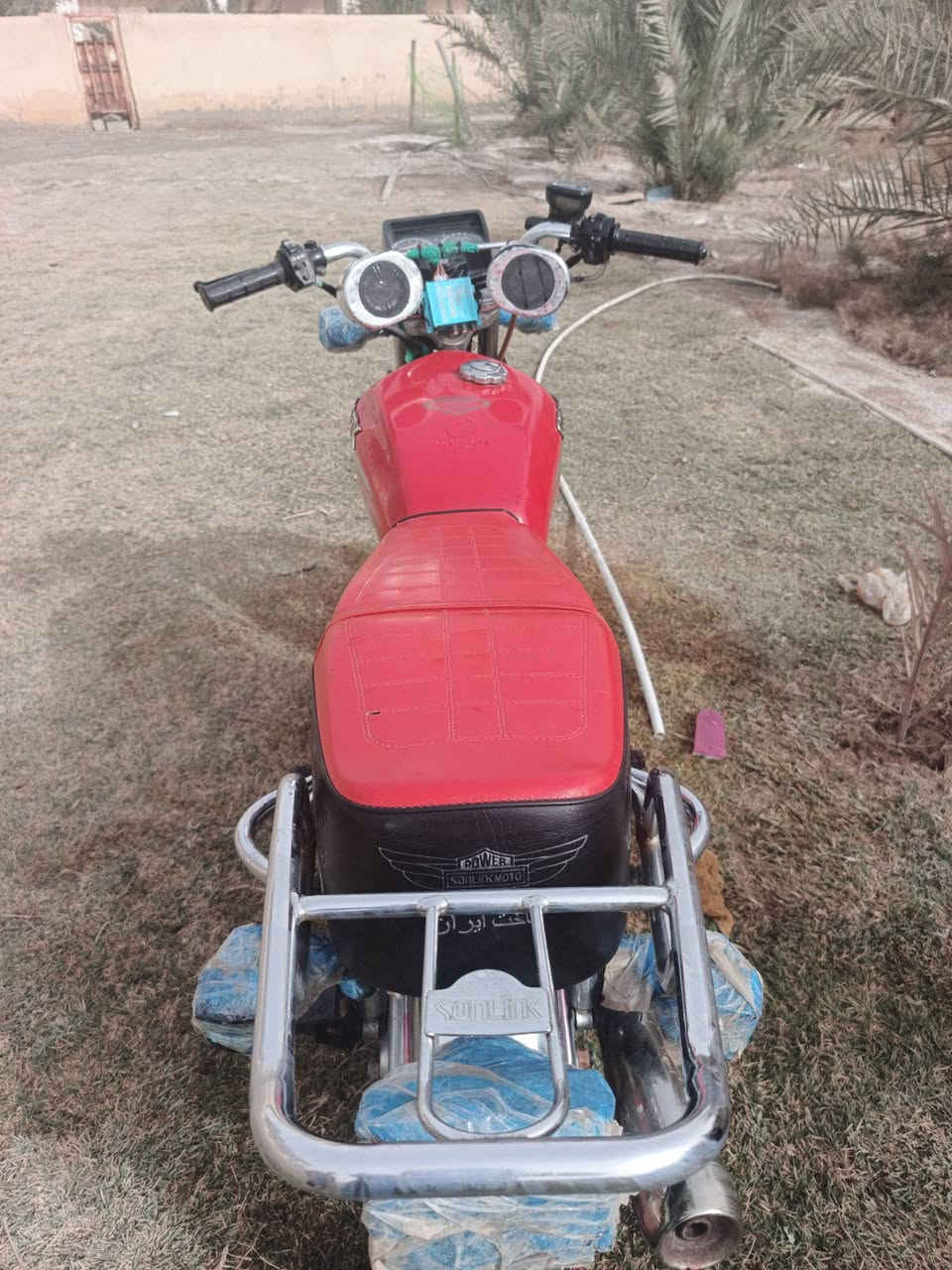 السلام عليكم دراجه سيفان موديل 23 أوراق أصولي الدراجه مكفوله وجديده الاتصال ***********
