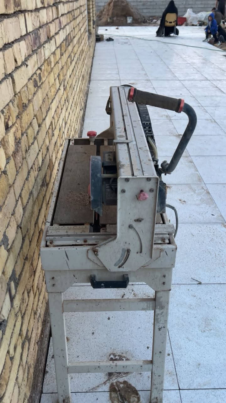 كتر مرمر لبيع جديد مكاني واسط مركز مدينه ***********
