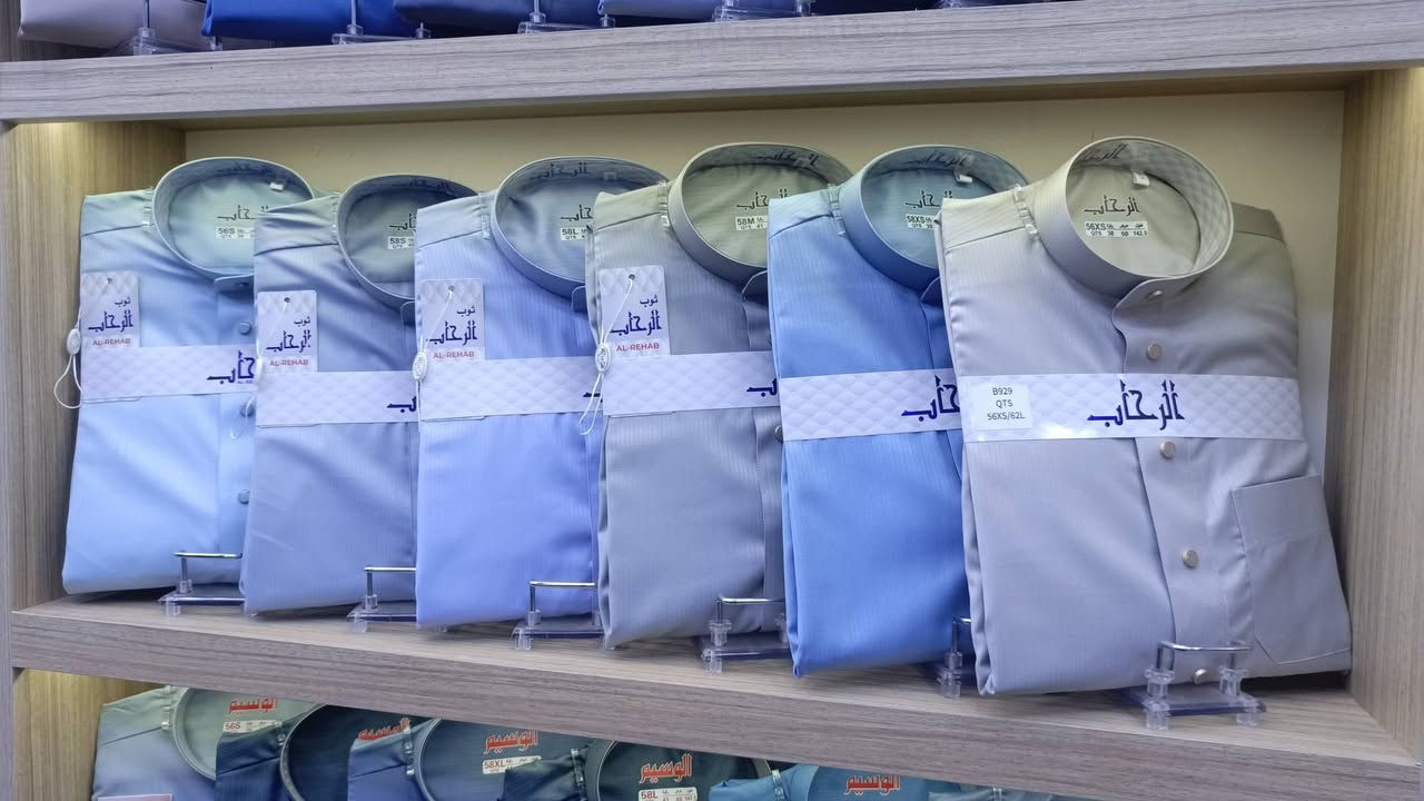 السلام عليكم ورحمة الله وبركاته ما زلنا معاكم بعروضنا الاجمل والاجمل احبتي الكرام
مع اقتراب  عيد رمضان المبارك اعاده الله علينا وعليكم باصحه والسلامه تم بحمد الله لدئ مجمع الملك للالبسة العائليه توفير مجموعه من الزي العربي  يوجد جميع القياسات والاشكال والالوان يتوفر اكثر من 30شكل ولون مختلف مع مجمع الملك للالبسة العائليه لا تشيل هم زيك العربي رابط البيج المكان جسر القطاع الزراعي مقابيل اسواق ابو بلاال
متواجدون من الساعه 8صباحا الى الساعه 11 مساء  https://www.facebook.com/profile.php?id=100085547222393&mibextid=ZbWKwL


**إذا كنت صاحب هذا الإعلان وتريد حذفه لأي سبب، رجاءا أرسل رسالة إلى الدعم الفني**