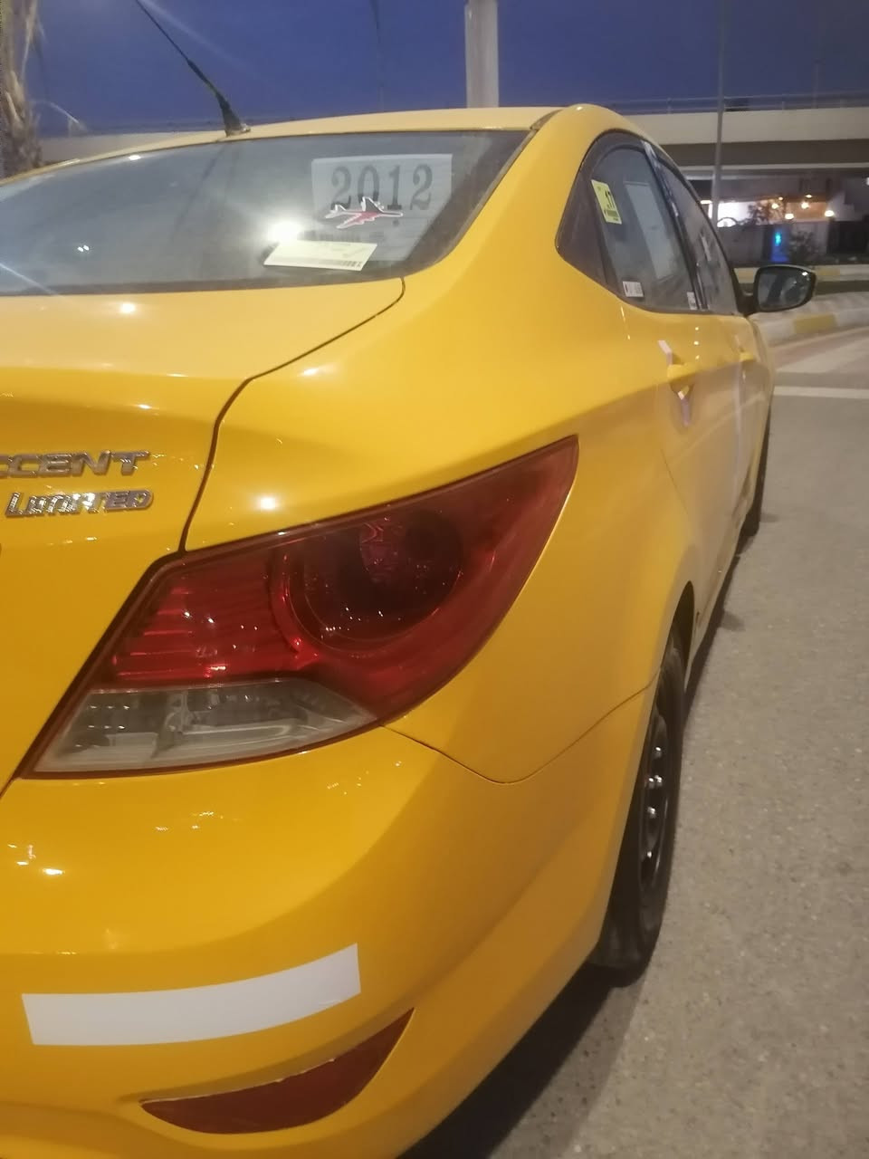 اكسنت خليجي موديل 2012 محرك 16 دوش قطرتين المرغوب رقم بغداد دولي هزه جديد بدون ضرر مقفول للسياره سياره كلش  سياره كلش نظيف وحلو مصفره هيئه وغرامات مكان كركوك ما متواصل على انترنت ***********
