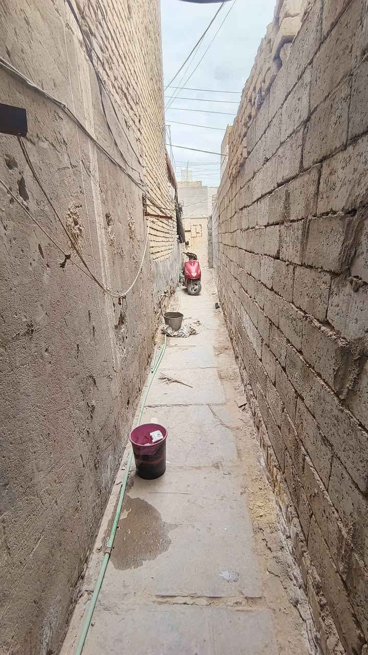 بيت  دولان البيع بل جمهوري شارع سالم يم مدرسه الرساله مساحه 90 متر   الاتصال  *********** وتساب
