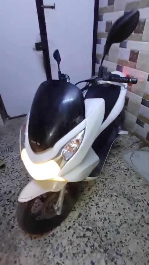 للبيع بي سي اكس جيل اول
نوزل خطين

موديل 16محرك 150 

حساس ازدحام شغال 

وستان كهربائي

 دراجة جديدة

مستعجل عله بيعته

السعر  1350

الدراجه برغي مبادل بيها كله بلادي محرك جديد 

 مكان بغداد  حي اور

رقم***********
