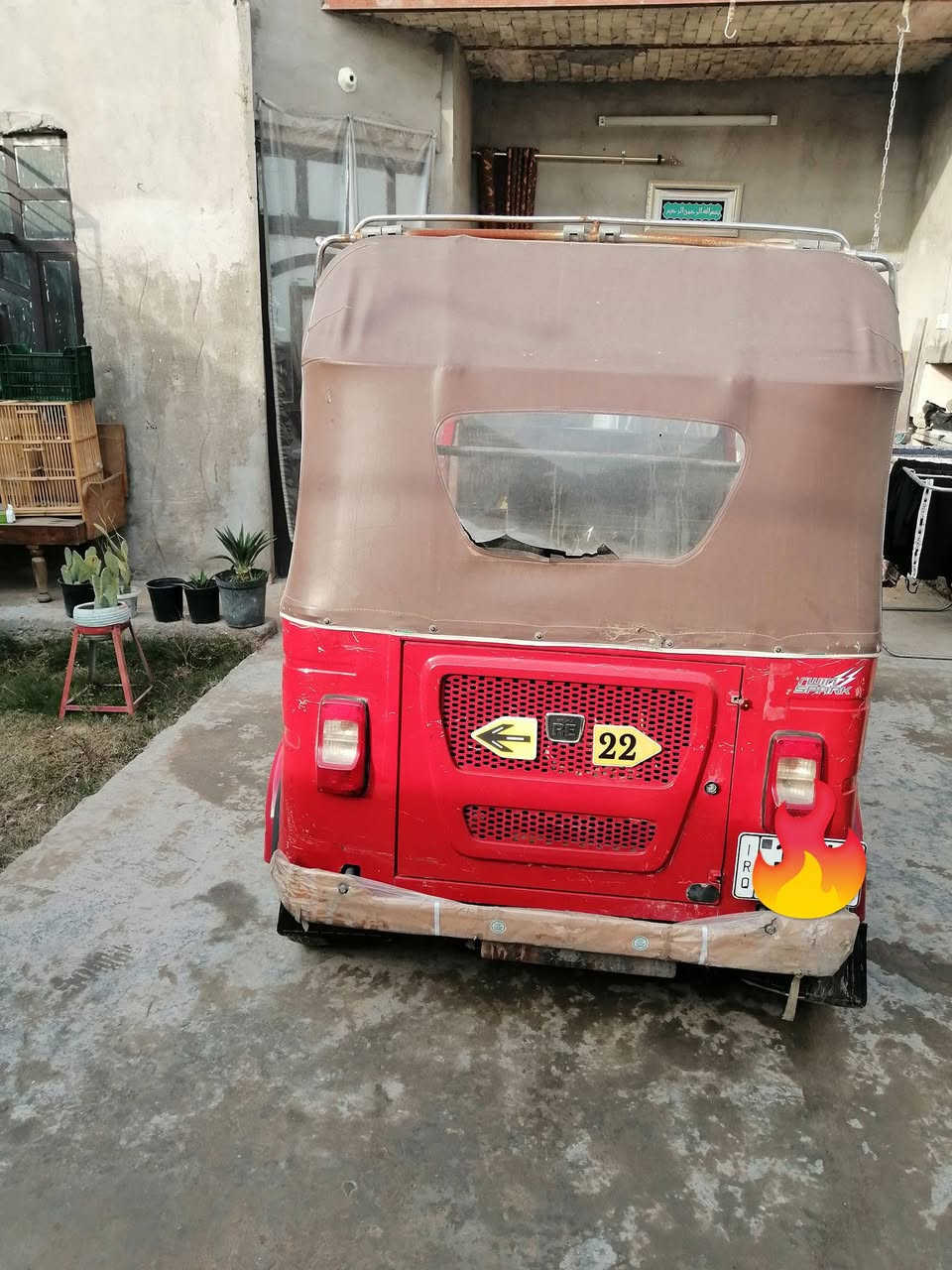 السلام عليكم للبيع تكتك 22 شهر 7 كفاله عامه من عده بارد فوك الجاملغ الايسر موضح بل صوروبيه شخوط قليله امانت الله ومحمد وعلي تكتك صار شهرين من ماخذه مال جناي بس هسه حتاجيت وريد ابيعه رتيده ب 8 و 750 وبيه مجال كلش قليل للتواصل ***********
