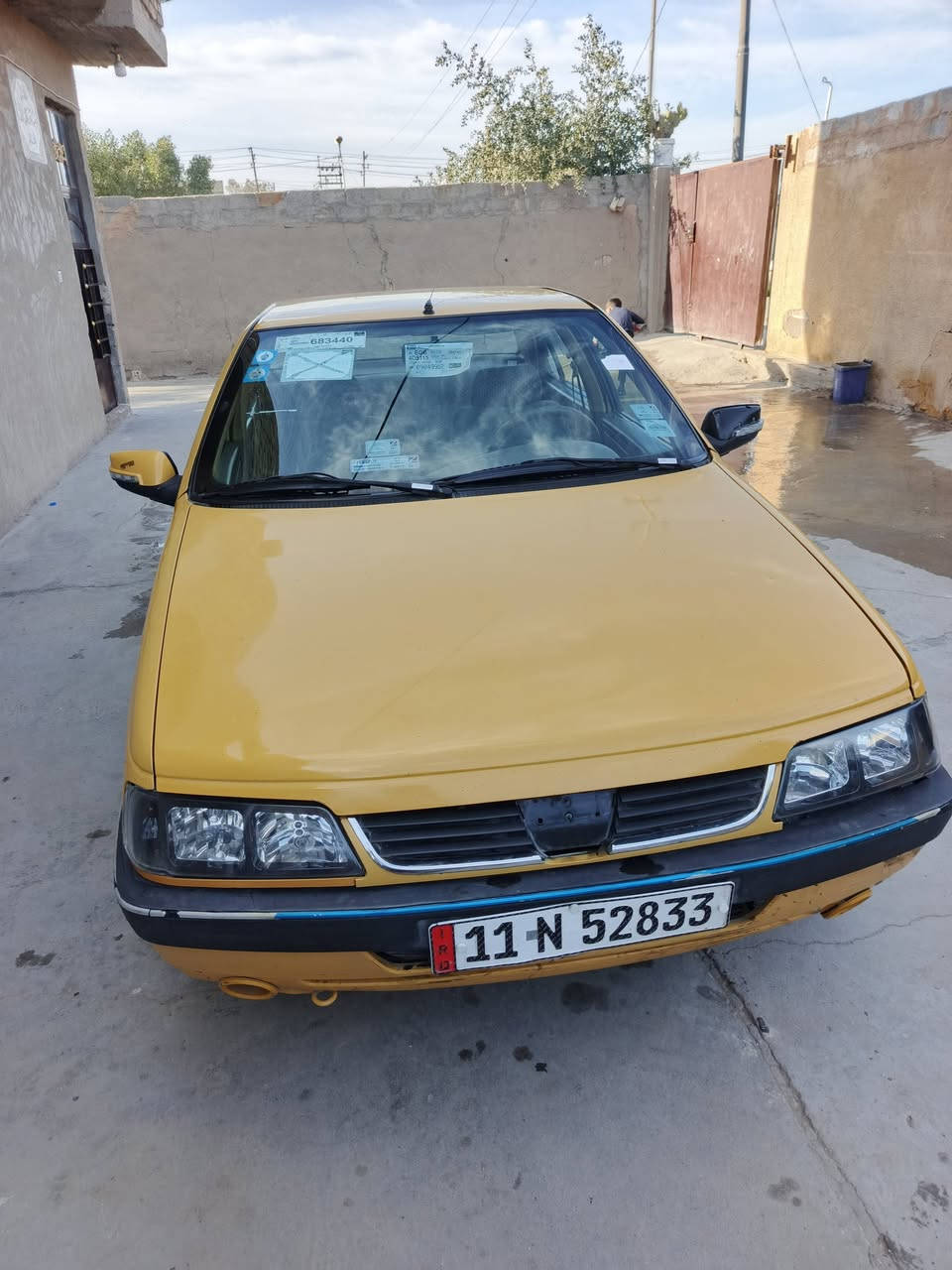 سلام عليكم بيجو لميس ٤٠٥ مديل ١٦مكفوله بسمي تبريد شغال العنوان تاجي ٢٤ابو عضام ***********
