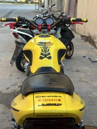 سي بي 400 • ٢٠٠٩ • جديدة