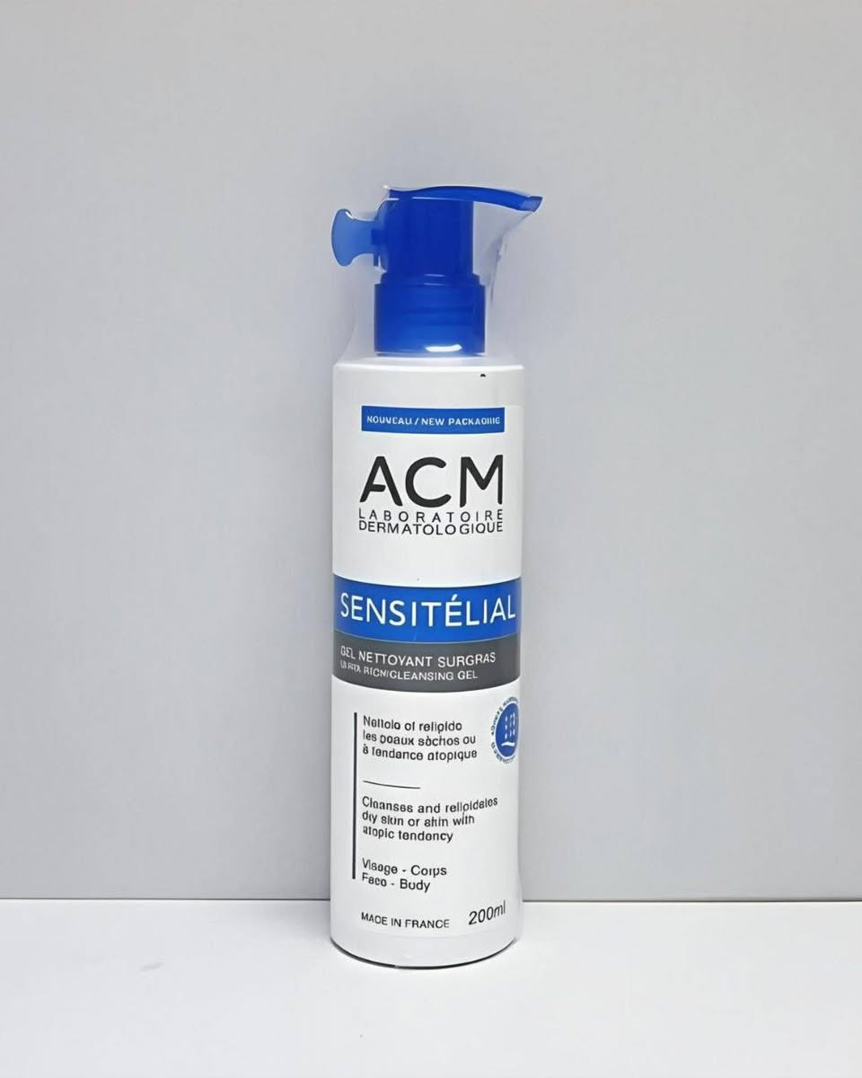 غسول Acm للبشرة الجافة 🔵
غسول جل للبشرة الجافة من ماركة اي سي ام 🦢🪼✧ 𓍢ִ໋💙
 تركيبة تزيل الشوائب بلطف دون تجفيف الجلد. خالي من العطور 

يرطب وينعم البشرة مناسب للاستخدام اليومي افضل غسول للبشرة الجافة الحساسة 
يعمل على تنظيف البشرة وترطيبها دون تهيجها الحجم 200ml

سعـر الـقُطعة / 15
سعـر القُطعتين / 23
الـتـوصيل لـبغداد 4 وللمحافظات 6
﹏﹏﹏﹏﹏﹏˚ 𓇼𓈒𓏸🎅🏻⋆⭒˚♥𓇼𓈒
أذا زبون طلب منتج ثاني وياة سعرة عابر 10 يصير خصم :
سعـر الـقُطعة / 8


**إذا كنت صاحب هذا الإعلان وتريد حذفه لأي سبب، رجاءا أرسل رسالة إلى الدعم الفني**