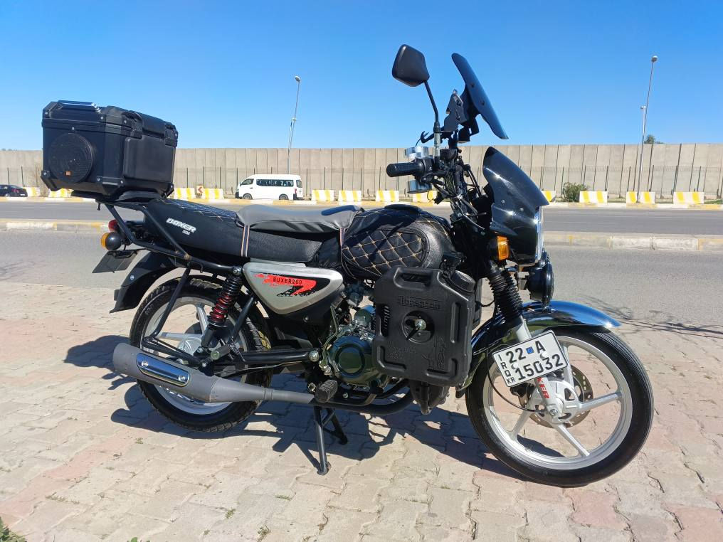BOXER 200cc (2025) (0750 532 32 65) 
تاییە بۆ تاییە بەشەرت 
سەنەوی تازەییە 
تاییەکانی تازەییە 
رەنگی رەش 
کامل جوانکاری 
بەناوی خۆمە 
سعری ( ١٥ ) وەڕەقە 
0750 532 32 65 أربيل, العراق
