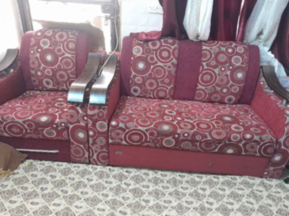 قنفات للبيع نضيفات خمس قطع 
رايدهن ٩٠وبيهن مجال للشراي


**إذا كنت صاحب هذا الإعلان وتريد حذفه لأي سبب، رجاءا أرسل رسالة إلى الدعم الفني**