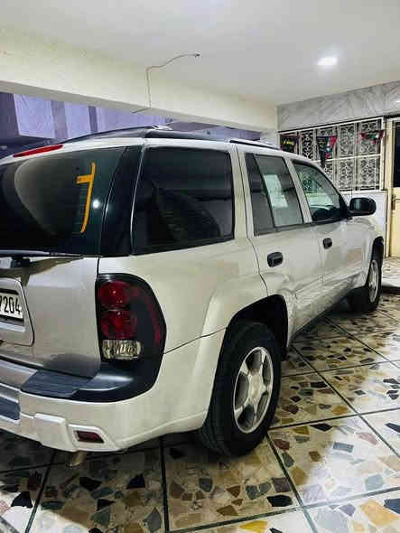 شوفرليت بلايزر مواصفات LS محرك ابيض بدون صبغ مكفوله 
***********

🟩 السعر  110 ورقه 

دبل اكسل محرك مامفتوح كير ومحرك بشرط 
طخم تاير جديد حداديه امامي وخلفي جديد
  السياره ماشيه 167كم وقابله للزياده
مكان السياره بغداد البلديات بغداد
