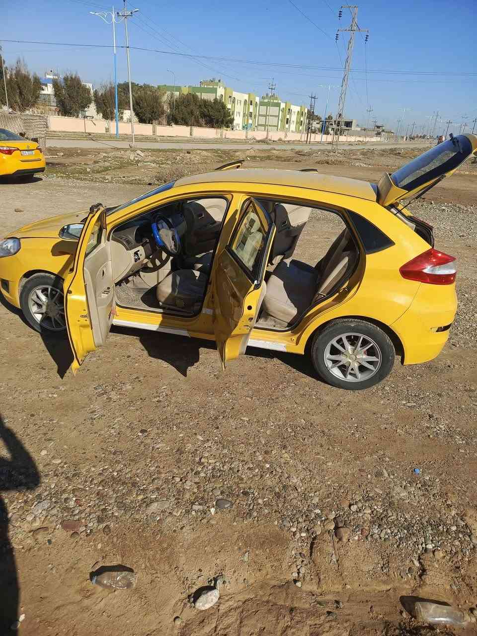 شيري فلاوين موديل 13
سنويه الحد 27
بيها دفتر بانزين كير محرك يارس
السعر 45 ***********
