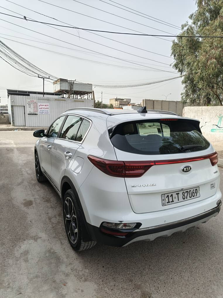 سلام عليكم 
سبورتج للبيع موديل 2019 خليجي
 رقم بغداد فول مواصفات جي تي لاين
 بيه ضرر جاملق وباب شويه فقط اسعر 177 ورقه اتصال *********** بغداد, العراق
