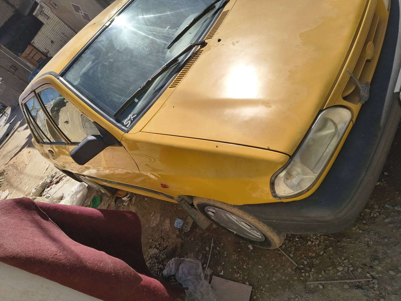 السلام عليكم سايبه 12 نضيفه بيه بس الهلالات مكينه كير حداديه تخم تاير كله جديد السياره نضيفه كلش السعر 29  الرقم ***********
