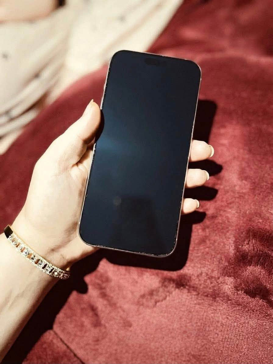 سلام عليكم 
ايفون ١٦برو ماكس نضيف جداً 
مابدل ايشي بي سعره مليون 
مستعجله على بيعته
اتصال فقط 

***********
