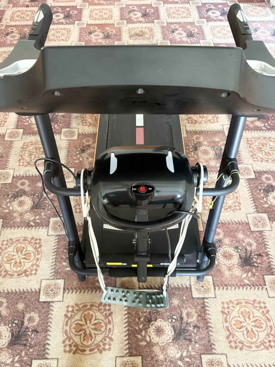 سلام عليكم جهاز جري نضيف كلش الله شاهد انضف من الصوره نضام جبلي مكفول من كلشي السعر 350وبي مجال قليل  مكان بابل الشراي يتصل على هاذا الرقم ***********
خاص مفتوح
