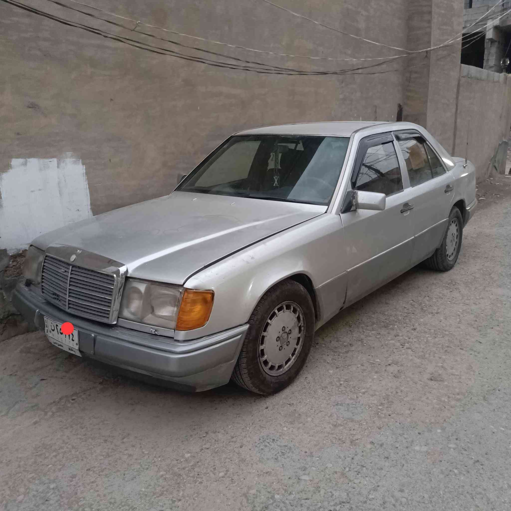 سلام عليكم ورحمه الله وبركاته سياره مرسيدس دب للبيع رقم بغداد سنويه 28 محرك fit في في تي محرك كير مكفولات تخم تاير سياره حلوه كاعده مكان ديالى بلدروز رقم للتواصل ***********
