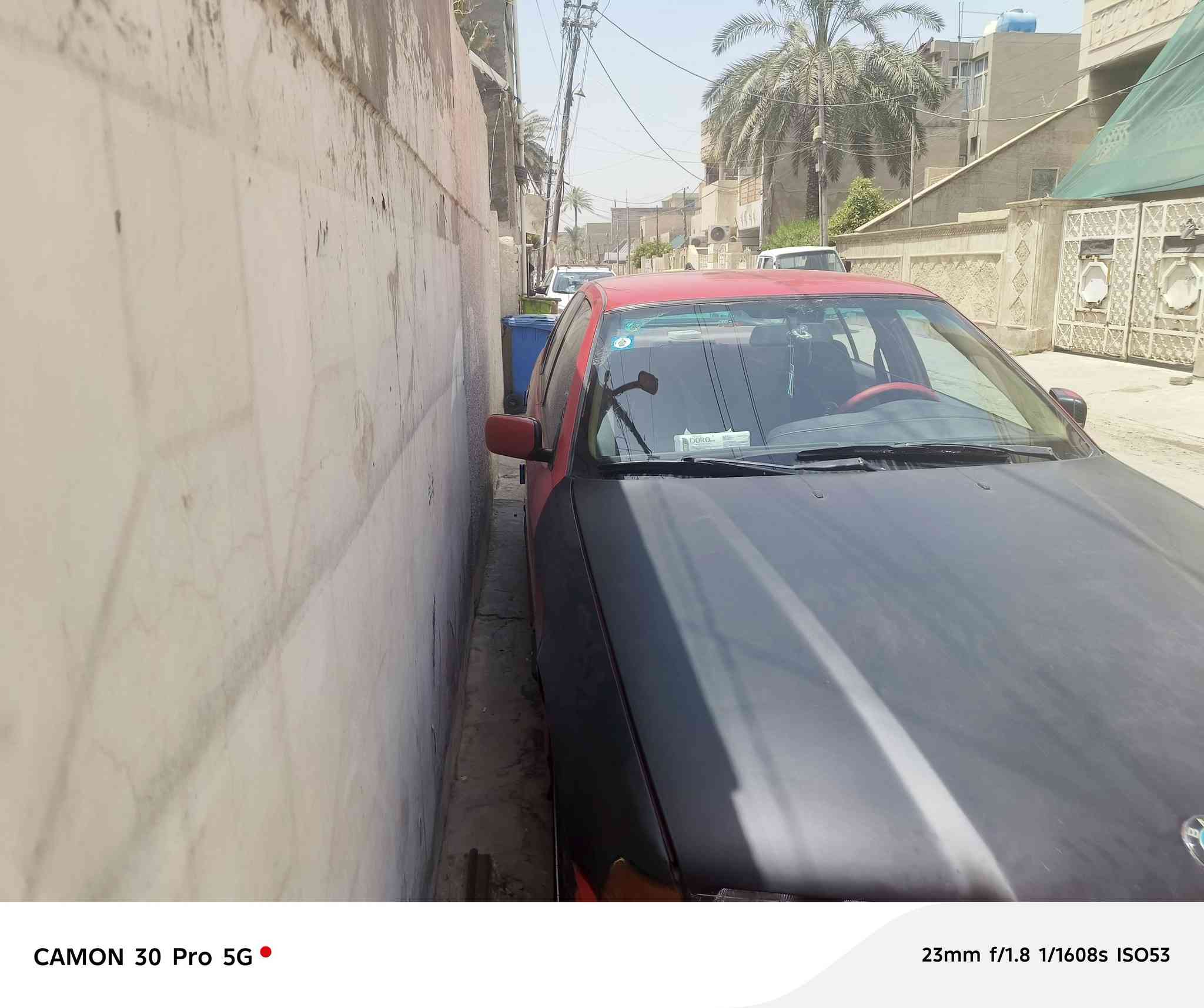خفاج سياره موديل ٩٣ سياره بسمي هسه جديده سياره ربع مذب عليه مكينه مفتوح مو مسكر ١٨٠٠ تبريد كير مكينه سعر ٤٣  وبيه مجال عنوان المشتل ***********
