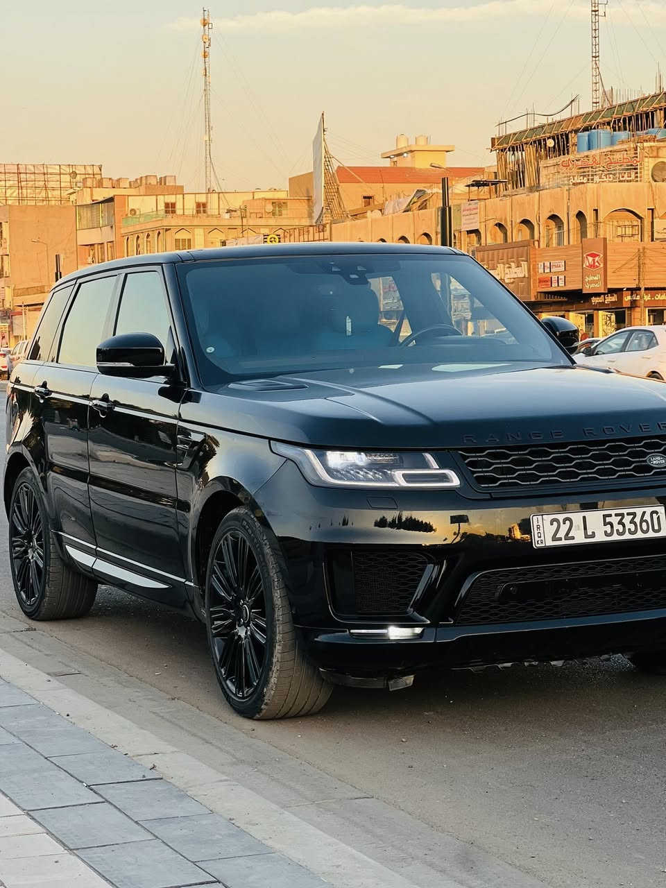 رانج روفر 2019
سبورت 
لون اسود 
كلين كفالة عامة 
سيارة بيهة شبر 
بارد جاملغ امامي
Hse ٦ سلندر سوبر جارج 
سيارة كاملة مابيهة اي نقص ومسويلهة سرفز كامل 
ربع مذب عليهة 
رقم اربيل تضليل سنوية
مكانهة بغداد زيونة 
سعر ٣٩٠ ورقة وبيهة مجال 

***********
