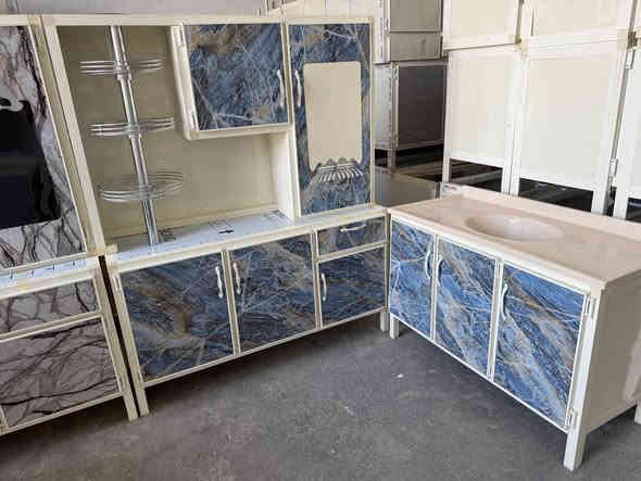 كاونتر متر ونص ابو اسله وملحق
السنك متر و20 مرمر 
السعر 225 الف

للحجز  والاستفسار مراسلة الصفحة

 او التواصل واتساب ***********
