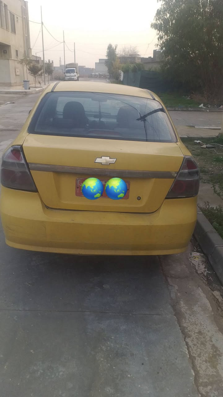 السلام عليكم سياره افيو دبل كم شفت مكينة وكير شرط توماتيك ٢٠٠٩ رقم بغداد شرط التحويل رقم صدامي عليها غرامات ٢٢٠ هيئة ما جيكت الصراحه ما عندي امكانية اروح احولها وراعيها موجود يحول السعر ٣٥ والتحويل عل  يشتريها  رقمي ***********
