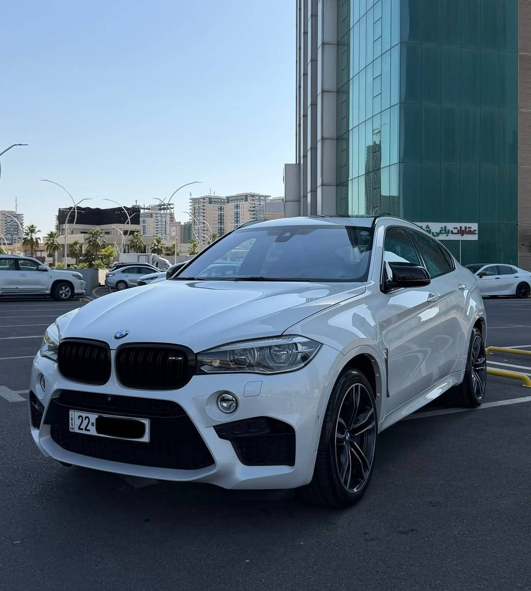 سلام عليكم 
للبيع BMW x6m 
موديل :2015
محرك :v8 twin power Turbo 🚀🚀
محرك : s63
قوة حصان :575hp 🐎🐎
سيارة : M Power بلاد
عداد: 330km

…………………………………………..
بصمة 
سلايد
صقف: شامو
ابواب شفط
ابواب بصمة
ابواب بردة
كشنات هيتر🔥
كشنات تبريد ❄️
كشنات كهرباي
رادار امامية 
تحديد سرعة
لايت :BMW Adaptive LED
صندوق كهرباي
سماعات:🔊🔊BANG&OLUFSEN
كامرة:360’
تبريد ثلج ❄️ 
نظام : M1.M2
نظام: sport.Efficient.sport Plus
نظام :m power
…………………………………………………………………..
سيارة جديد
ماشية: 70 الف 
بدون صبغ مكفول
سيارة وكالة عروش اربيل 
سيرفس كل بشركة bmw
ضمان :  2 سويج
كير محرك بشرط 
كهربائية كل بشرط
صدر بشرط
سيارة جديد 
رقم اربيل جديد
فحص هزة جديد

……………………………………………………………………
سعرة :335$ ورقة
مكان : اربيل 
رقم تلفون 
*********** 
***********
