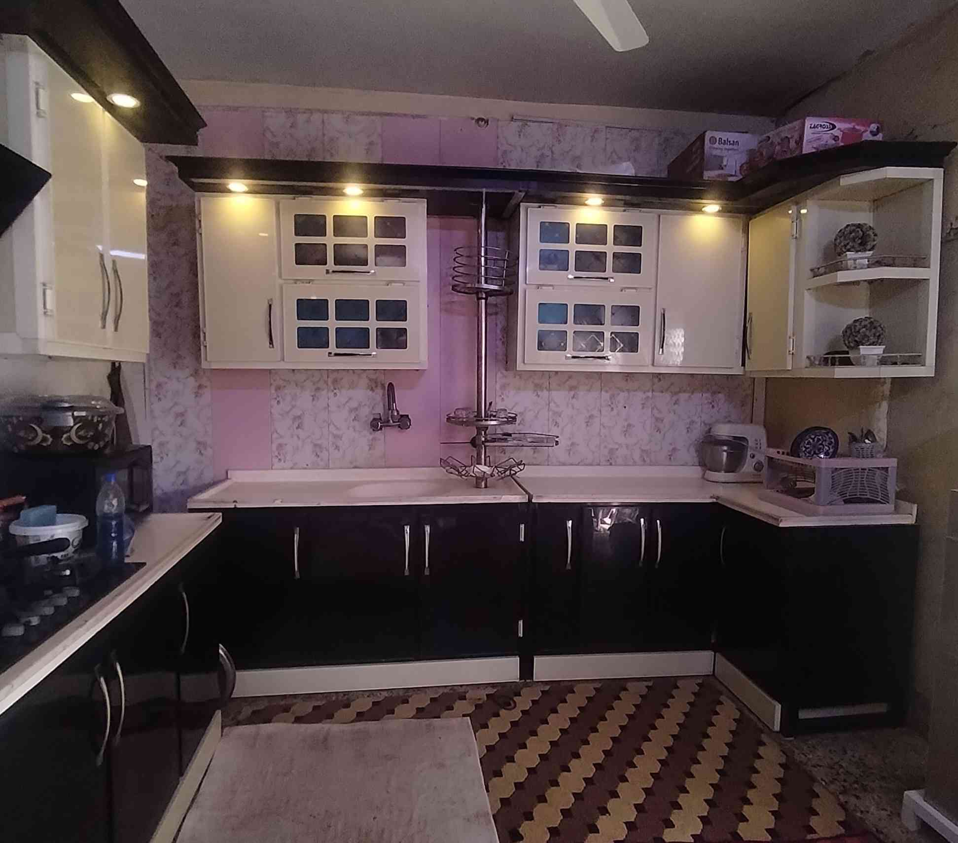 السلام عليكم مطبخ للبيع
نظيف وبحالة جيدة
مع رخام ومجلى
السعر: ٧٥٠ ألف دينار
للتواصل خاص


**إذا كنت صاحب هذا الإعلان وتريد حذفه لأي سبب، رجاءا أرسل رسالة إلى الدعم الفني**