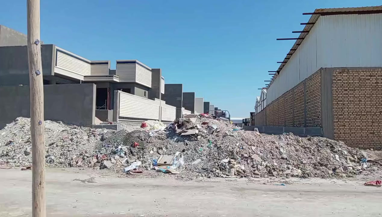 بتلو للبيع المساحة 250 متر زراعي خريطة مرتبة منطقة النياز قرب مجمع نور الناظر السعر 32  وبي مجال رقم تلفون ***********
