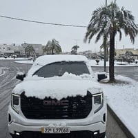 جي ام سي سييرا • ٨ سلندر ٥.٣ • ١٧ الف ميل