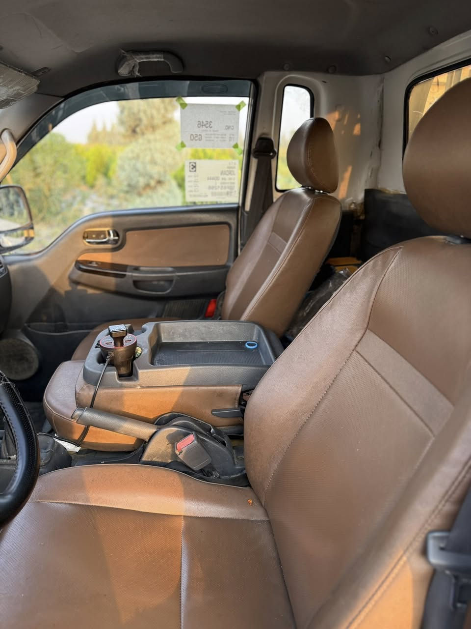 سلاو هاورییان
کیا ۲۷٠٠
مۆدێل ۲٠۱۷
۲٤٥ هەزار ڕۆشتوە
زۆر پاکەو بە شەرتی گێرو مەکینە بە ناوی خۆمەوەیە
درگاو روبعێکی بۆیاخە و شانەکەنیش
0771 753 0703
