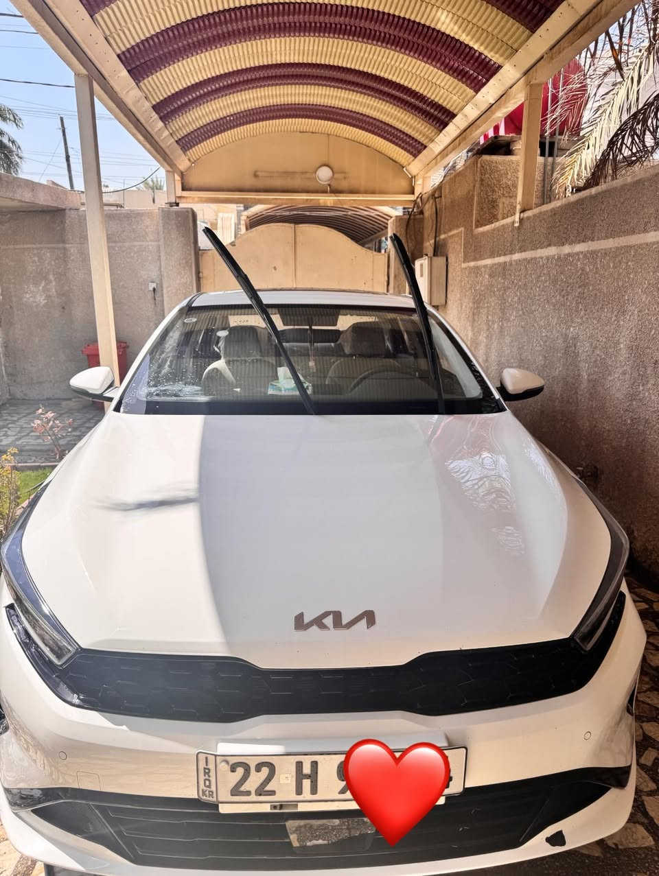 سلام عليكم
K3 للبيع 
موديل 2024 رقمها شمالي اربيل 
ماشيه 52000 كم
السعر: 130 ورقه وبيها مجال 
رقم التليفون:***********
