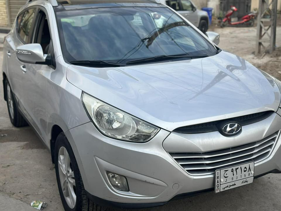 السلام عليكم توسان ١٣خليجي فول مواصفات محرك ٢٤٠٠ بنورامااا  فور ويل كشنات جلد محرك كير ع الشركة ماشية ١٧١ للتواصل اتصال ***********  ***********  السعر ١٣٨
