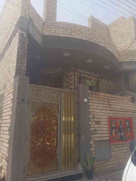 بيت للبيع منطقه حي الفرات قرب بانزين خانه حي النصر البيت  بناء حديث صارله 6 اشهر ماء كهرباء مجاري تبليط كامل خدمات مساحه 70 متر واجها 5 وربع ونزال 13 مثل ما موضح بلصوره طابوك رفت صب مسلح بناء  طابقين طابق اثاني ماكامل عوزه بس صبه زراعي سند ٢٥ ملك شخص وليس مملوك الدوله سعر 55 وبي مجال ‏‪***********
