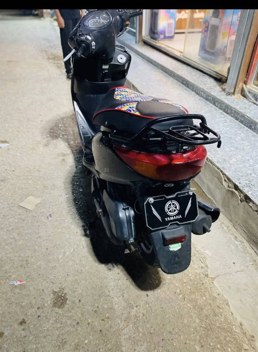 السلام عليكم
دراجه اكزز ياباني للبيع
السعر 600 الف وبيها مجال رقمي 
مكان كوت انوار الصدر الشراي يتصل 

0781 824 1826
