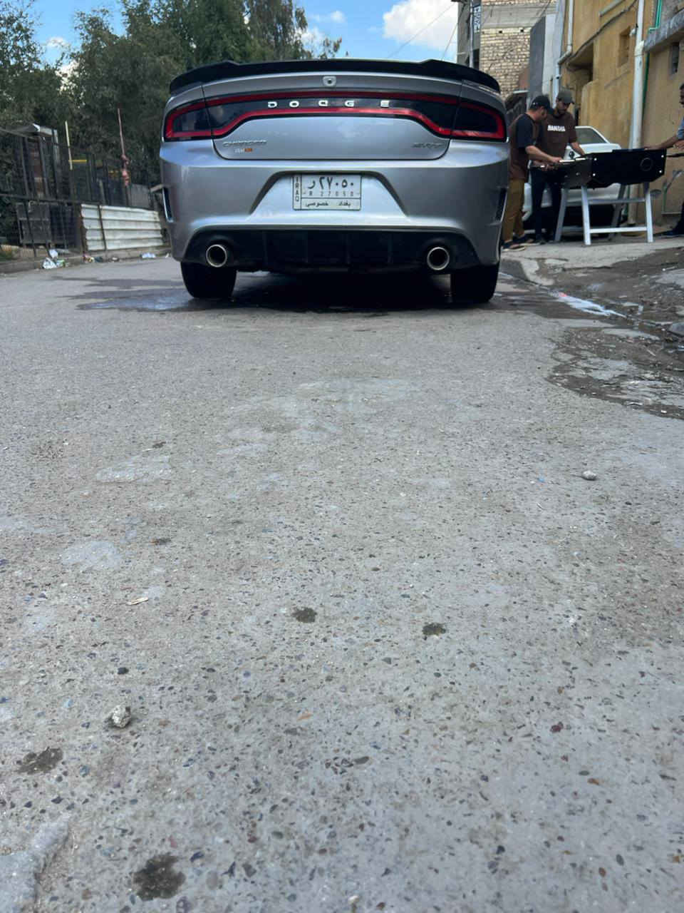 سلام عليكم
سياره جارجر موديل 2016 مال بيت فقط البيع 
سياره امريكيه
  حادثه جاملغ اليمن مبدل+بارد كد شبر جاملغ الخلفي محدثه دعاميات امامي وخلفي +بنيد 
مواصفات سياره 
تشغيل عن بعد
تحكم ستيرن
كشن ساهق كهرباهي فقط
تخم تاير جديد ويل بوليسي 
سياره ماشيه90الف كيلو فقط
سياره جاهزه من كل نواحي وخير من الله جديده معنه الكلمه 
سياره رقم بغداد وتحويل ثاني يوم 
تصال على هاذ الرقام 
***********
***********
