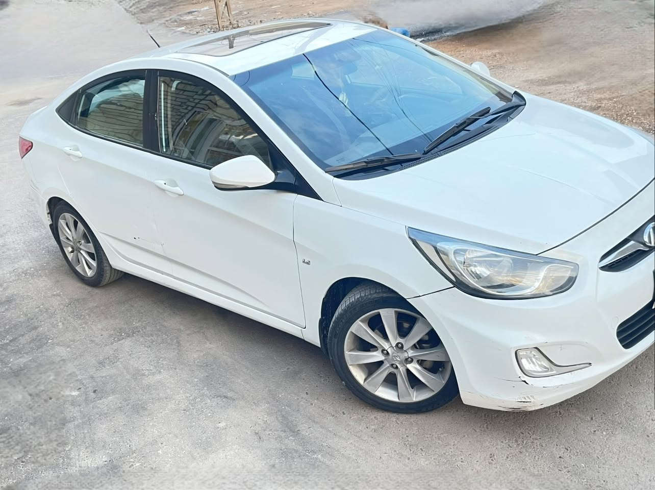 سلام عليكم اكسنت للبيع 
موديل 2013 الاتصال 
***********
