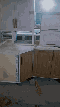 مستخدم نضيف داخل المنيوم والابواب hdf  العنوان بغداد تاجي ***********
