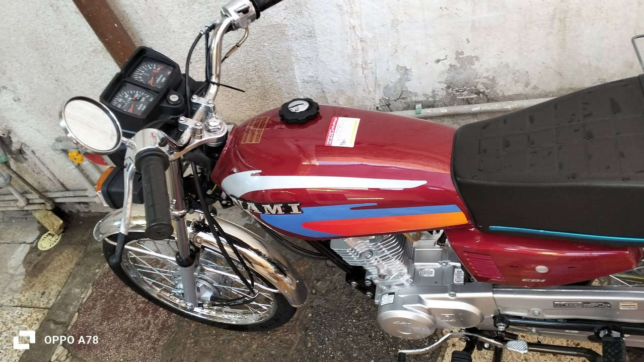 للبيع 25 بدون سعر 800 قفل قفل لمو شراي لا يتصل ويتعبني ***********
