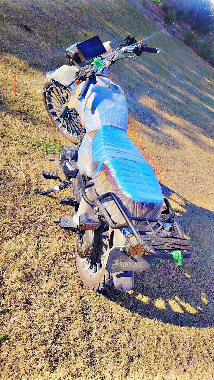 السلام عليكم سفانه موديل 25 للبيع مليون وميه وبيها مجال بابل جبله وهذا رقم الموبايل***********
