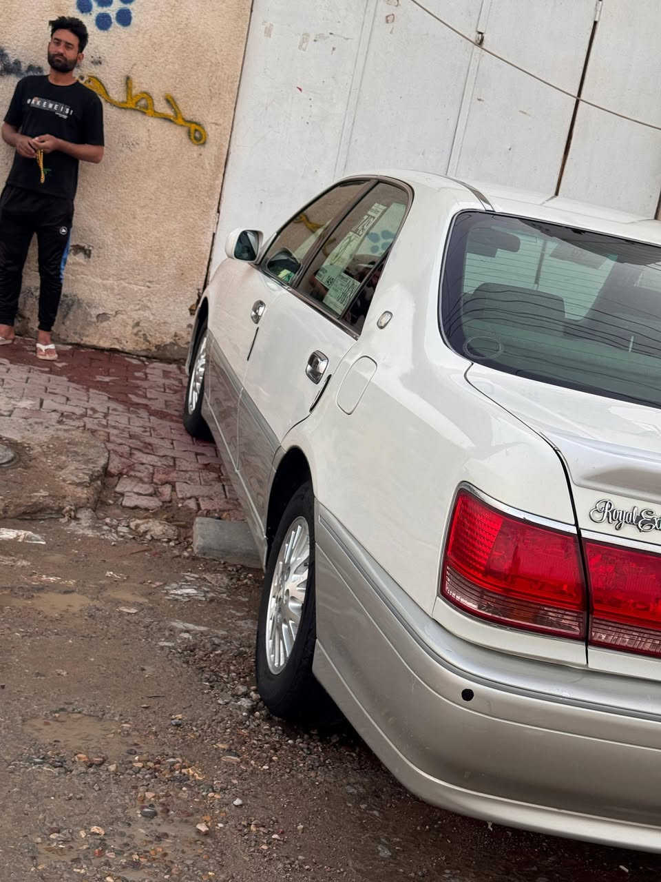 جنون ادوات دخول جديد كصت قماره فقط
     سياره مااماشيه (سياره كارتون)
          2دكم
 محرك ديفور زغير
حداديه تايرات جددد           
 تبريد ثلج برده خلفيه 
ستيرن كهربائي كشنات كهربائيه 
 جاهزه سياره مابيه ايي نقص 
السعر 45 وبيه مجال
 المكان سياره العماره      تصل ***********
