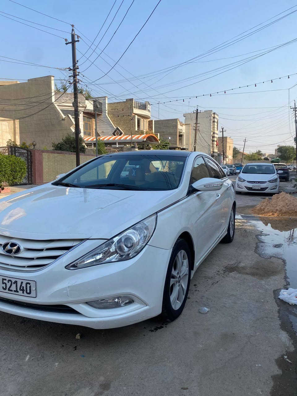 سوناتا موديل 2011 خليجية بدون اي حادث او ضرر بيها قطع صبغ بسبب التكشير ونصبغن والسونار موجود مكينة 2400 مكفولة هية والكير رقم بغداد انكليزي ابسمي تخم تاير صدر امامي خلفي كلة جديد اي نقص مابيها السعر 98 وبيها مجال   بسيط مكاني بغداد الدوره شارع الصحة هاتف ***********
