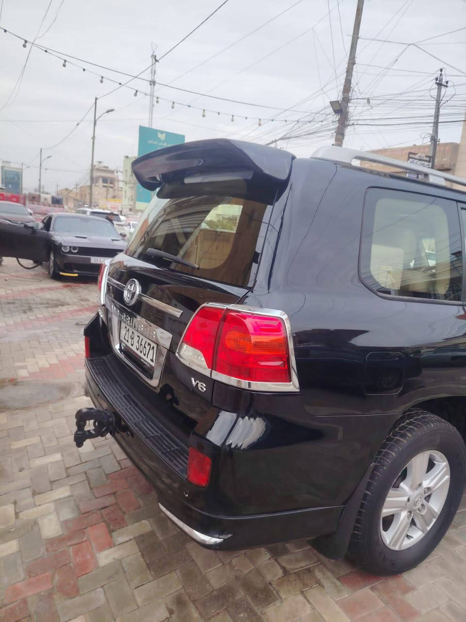 سلام عليكم لاندكروز جكساره ٢٠١٣بريم سياره كفاله بدون صبغ وضربه خير من الله ترايها زيرو مناقصها شي ماشيه ١٦٠حقيقي مكينه كير تبريد كله بلادي شركه بدون أي فتح بلادي سعرها 345بيها مجال رقمها سليمانيه باسمي ثاني يوم احولك للاتصال ***********
