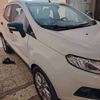 فورد نيكو سبورت خليجي موديل ٢٠١٧ مكينة ١٦٠٠ طبيعي شرط  تحويل  سيارة جا...