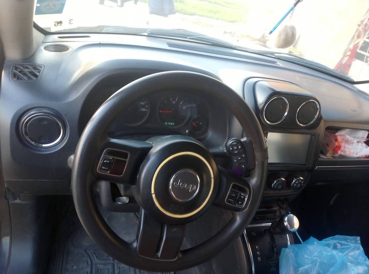 السلام عليكم للبيع اومراوس بسياره جورني معلومات عن سياره موديل 2012بسمي رقم نكليزي بغداد ظرره بصيط بل هلال جاملغ امامي جهت لعبري وجاملغ الخلفي بيه ظربه بصيطه بدون معجون بدون تبديل مرشوش فقط صبغ باقي سياره جاهزه مكينه 2.400المرغزب ناعم ونشط شرط كير شرط 6نمره حداديه شرط تخم تاير جديد فقط تبريد كمبريس عطل العنوان الديوانية مركز المدينة هاذه رقمي وتساب وتصال ***********السعر 90وبيه مجال وتدللون
