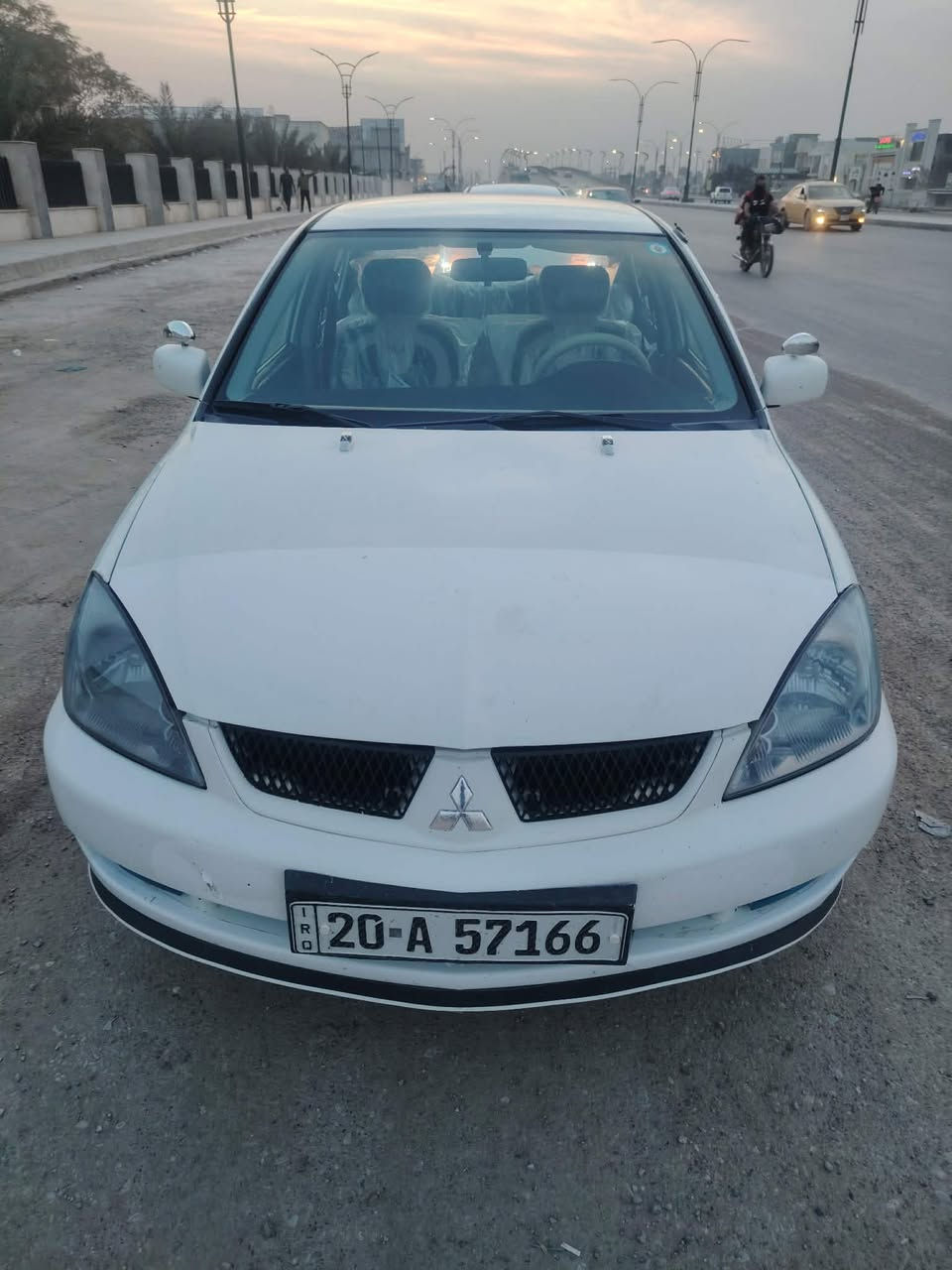 السلام عليكم ورحمه الله وبركاته
لانسر موديل ٩ كفاله عامه من الضربه فقط الهلالات كما موضح بالسونار 

مكينه كير مكفولات تخم تاير 

تبريد تدفئة شغاله 

$ السعر / ٧٩ وبيه مجال بسيط 

تلفون / ‏‪0770 697 0188‬

تلفون /‏‪0778 227 8735‬‏

مكاني / ديالى / بعقوبه
