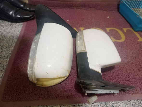 السلام عليكم 
للبيع زوج مرايات مال سنتافيا السعر المطلوب 100 مكاني كربلاء
***********
