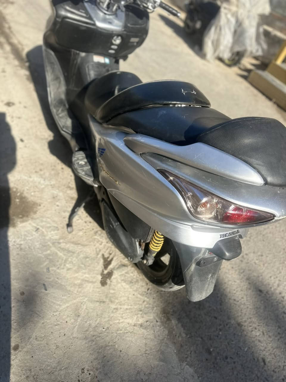 سلام عليكم فورزة 09دراجة كاملة مابيه أي نقص كير ملغي  صالصنة. رياضي  سماعات ستات مال جهاز  كاملة معدل 140 
عنوان بغداد زعفرانية.  ***********
