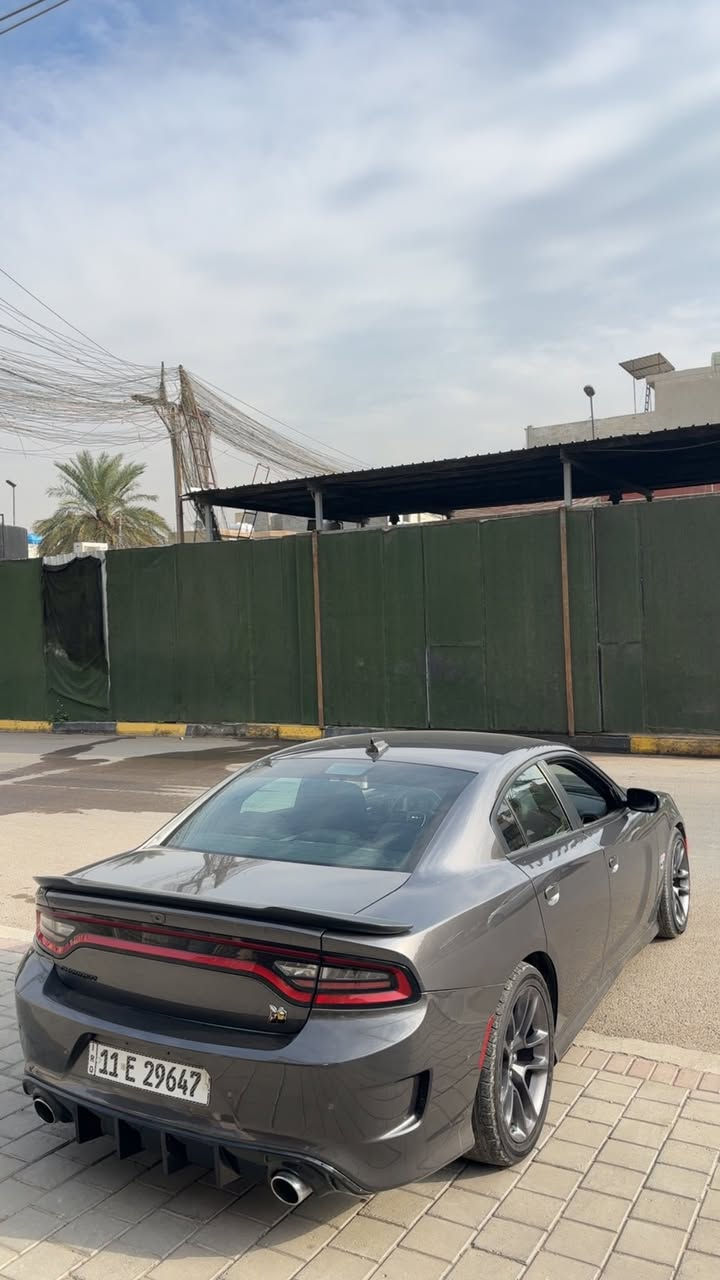 السلام عليكم
جارجر 2023
سكات باك 6400
ماشية 26 الف فقط
رقم بغداد
وارد امريكي (بنيد + جاملغ خلفي) صور الحادث موجودة
ايرباك ستيرن + دشبول
السيارة بلادية على وضع الشركة
مواصفات الجارجر المعروفة
دبات سود
شاشة كبيرة
تشغيل عن بعد
كامرة خلفية
كشن كهرباء
تدفئة + تبريد كشنات
هيتر ستيرن
هيتر مري
شفتات ستيرن
تحكمات 
السعر 245 وبيها مجال بسيط
مكان السيارة بغداد شارع فلسطين
***********
***********
