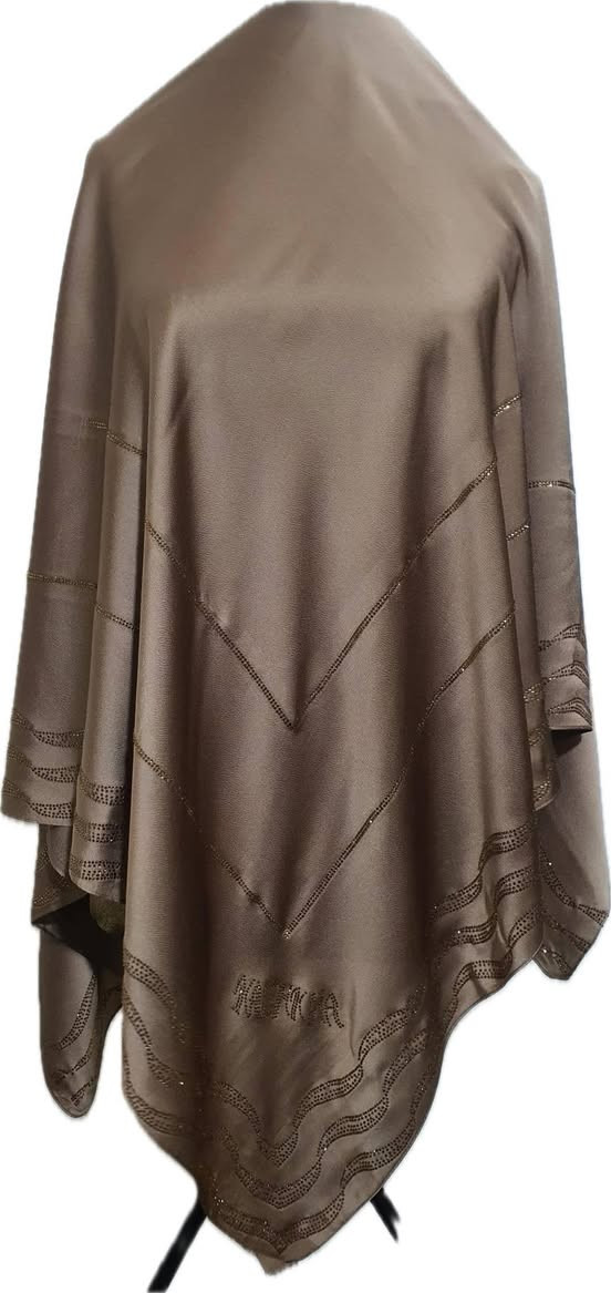 السلام عليكم
⚘️❤️توفرت عدنة ربطات حرير دبي ستراس اصلي ميوكع
تناسبج وية الملابس الرسمية والحفلات والمناسبات خامة ثكيلة ومريحة 
سعر القطعة ١٢ الف فقط اطلبيها هسة توصلج لباب البيت
للتواصل دايركت او على الواتس ***********
