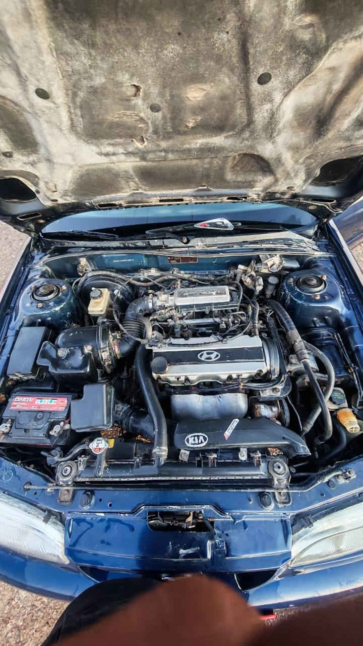 سوناته 2 للبيع
سنويه لل29 محرك وكير مكفولات 
صدر 80 بالميه بدون خياس بدون ضربه مصبوغه عام جرااد 
تبريد نقص بس غاز باتري جديد 
دبلات 4 جديد ***********
