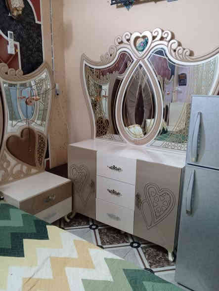 غرفة تركية للبيع 550 الف
عنوان حبانيه
للاستفسار ***********_ ***********
