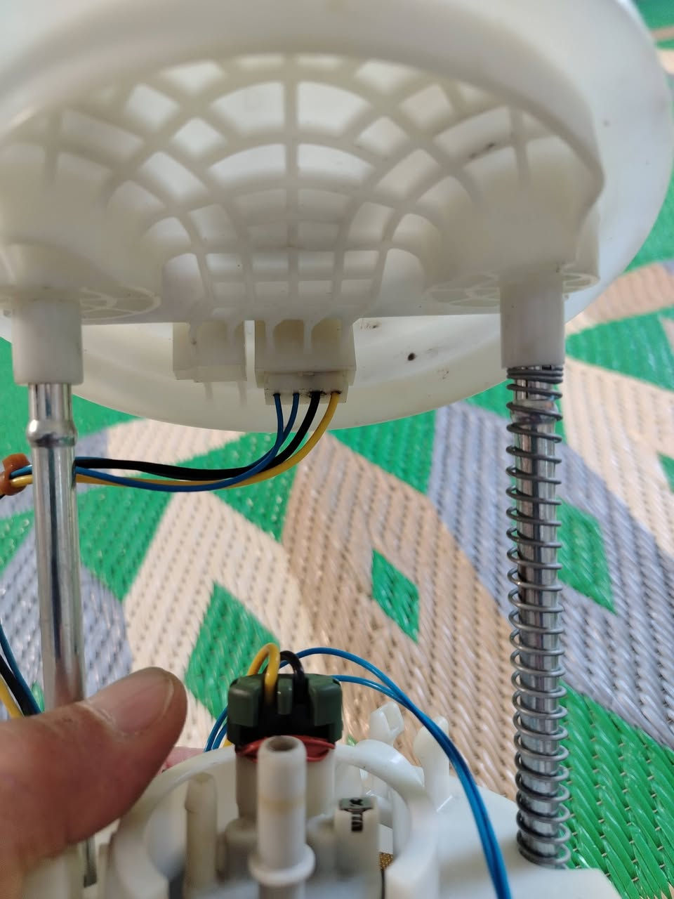 عبوه للبيع مال جارجر
***********
